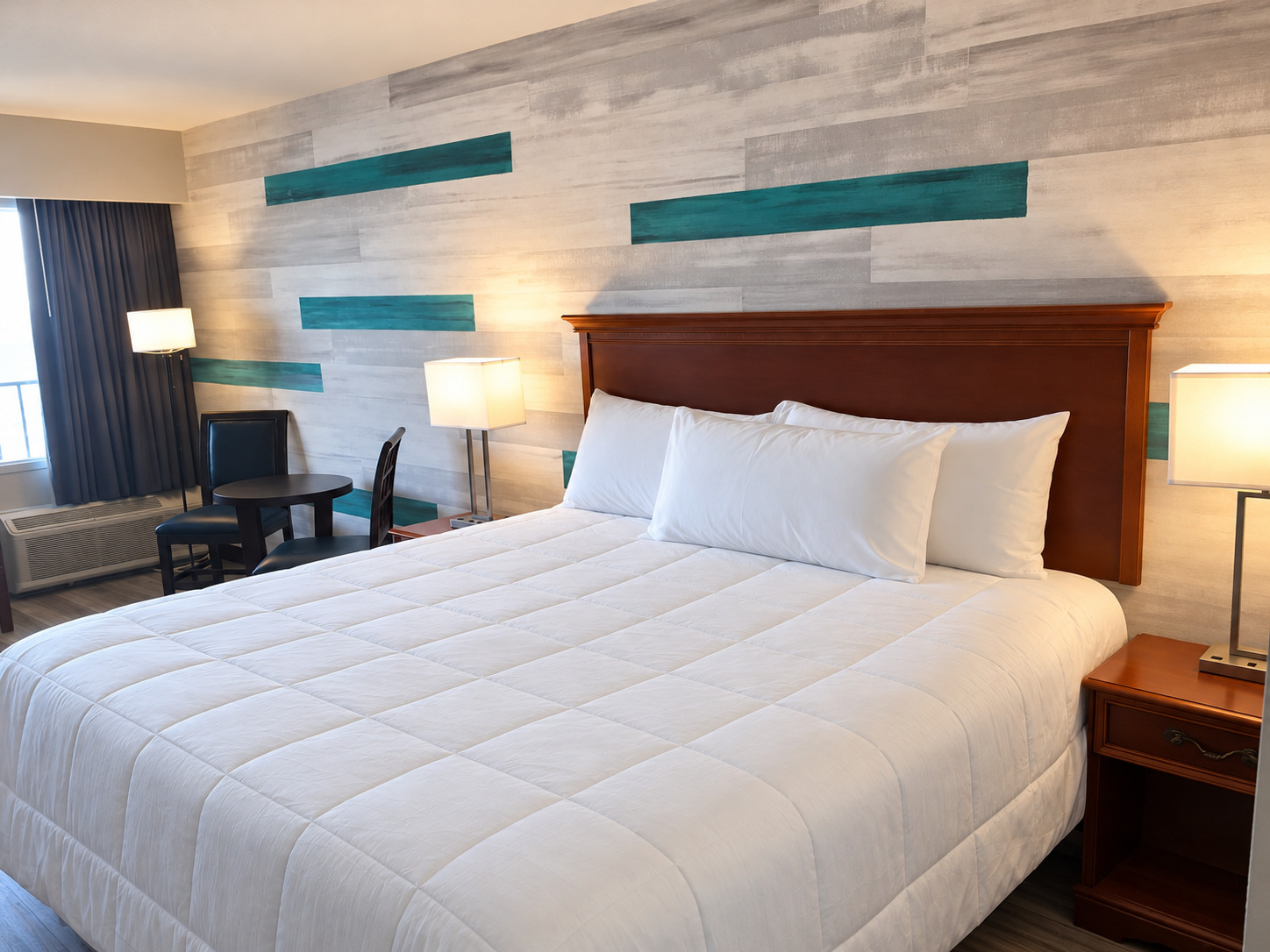 King bed at Gazebo Inn Oceanfront