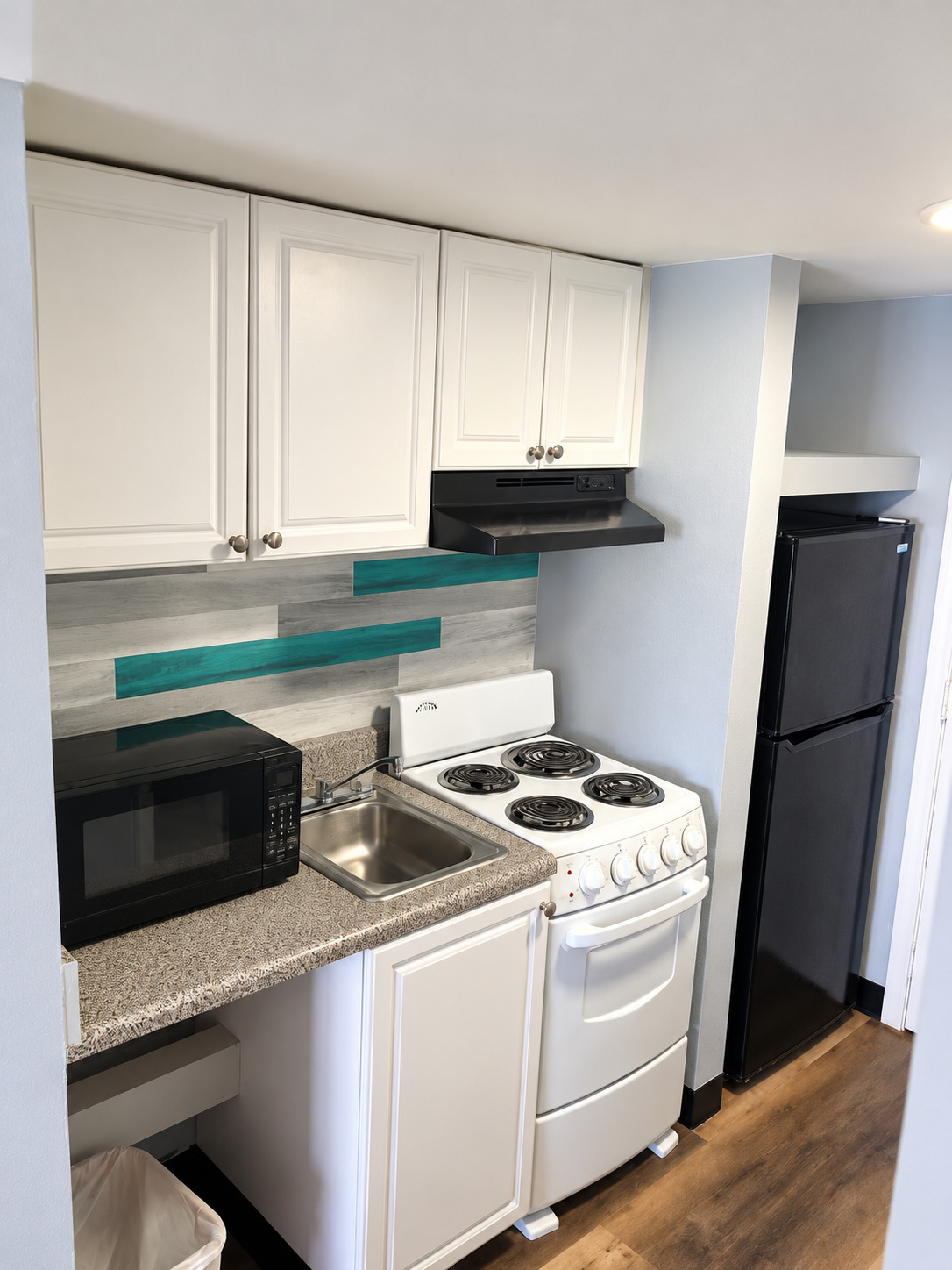 Rooms with Kitchenette